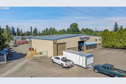 1004 NE 4th Ave, Canby, OR 97013 - Photo 1