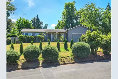 1720 Kilkenny Dr, Lake Oswego, OR 97034 - Photo 1