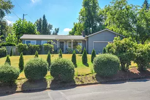 1720 Kilkenny Dr, Lake Oswego, OR 97034 - Photo 1