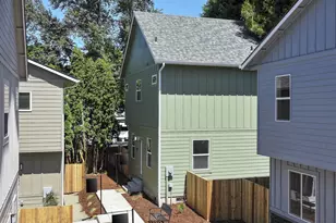 4805 SE Ina Ave, Milwaukie, OR 97267 - Photo 1