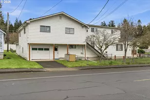 180 2nd St, Cathlamet, WA 98612 - Photo 1