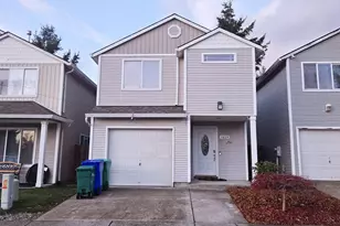 11829 SE Mill Ct, Portland, OR 97216 - Photo 1