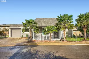 1215 del Sol Ct, Woodburn, OR 97071 - Photo 1