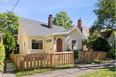 2213 SE Pine St, Portland, OR 97214 - Photo 1