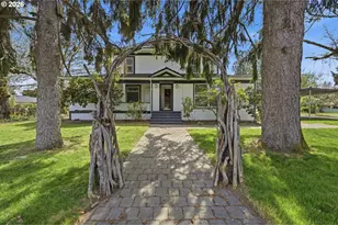 870 NW Garibaldi St, Hillsboro, OR 97124 - Photo 1