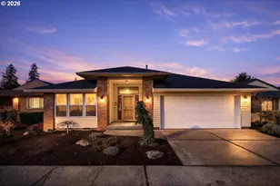 2013 NE 158th Pl, Portland, OR 97230 - Photo 1