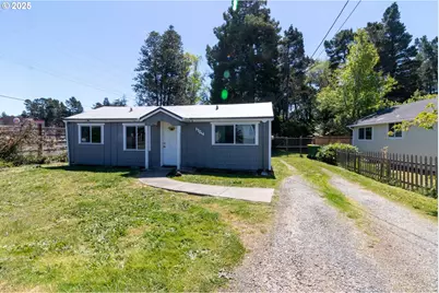 1764 36th St, Florence, OR 97439 - Photo 1