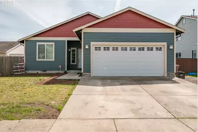 1026 Charlie Ave, Lebanon, OR 97355 - Photo 1