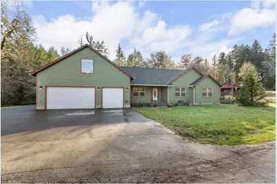 272 Schloeman Ln, Glide, OR 97443 - Photo 1