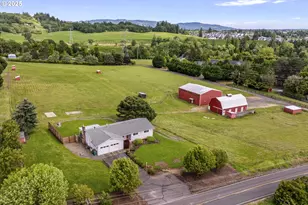 16580 NE Chehalem Dr, Newberg, OR 97132 - Photo 1