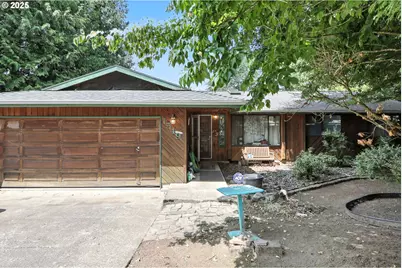 1549 SW 13th Cir, Troutdale, OR 97060 - Photo 1