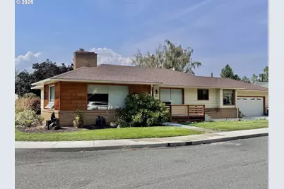 3005 Grandview Dr, Baker City, OR 97814 - Photo 1