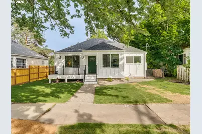 7306 N Newell Ave, Portland, OR 97203 - Photo 1