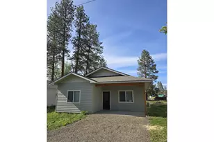 707 Couch Ave, Wallowa, OR 97885 - Photo 1