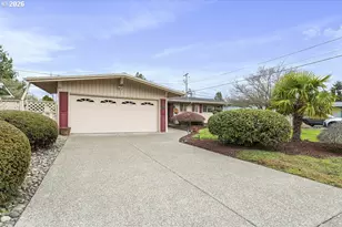 13601 NE Sacramento St, Portland, OR 97230 - Photo 1
