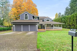 5407 SW 63rd Ave, Portland, OR 97221 - Photo 1