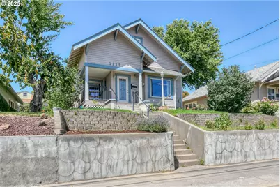 1111 NW Carden Ave, Pendleton, OR 97801 - Photo 1