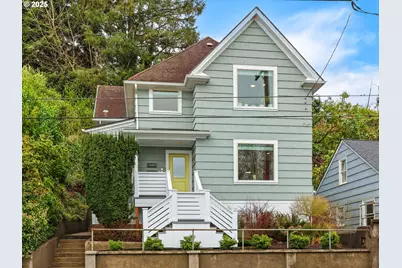 41 W Bond St, Astoria, OR 97103 - Photo 1