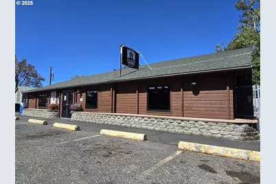 25 NE Main St, Dufur, OR 97021 - Photo 1