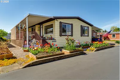 1400 Candlelight Dr #177, Eugene, OR 97402 - Photo 1