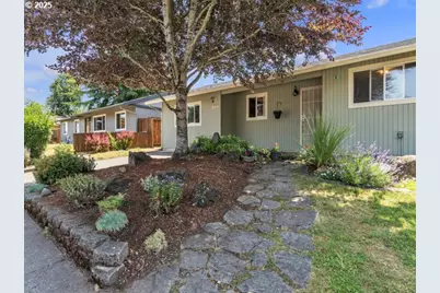 640 Maple St, Aumsville, OR 97325 - Photo 1