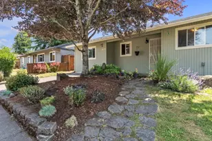 640 Maple St, Aumsville, OR 97325 - Photo 1