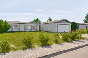 480 SW Shelton St, McMinnville, OR 97128 - Photo 1