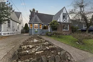 7126 N Ivanhoe St, Portland, OR 97203 - Photo 1