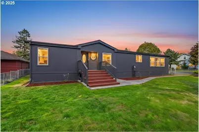 385 Front Ave, Castle Rock, WA 98611 - Photo 1