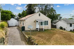 617 SE 8th St, Pendleton, OR 97801 - Photo 1
