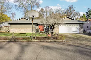 16365 SE Sterling Cir, Milwaukie, OR 97267 - Photo 1