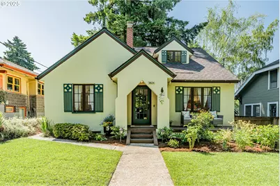 3824 SE Carlton St, Portland, OR 97202 - Photo 1