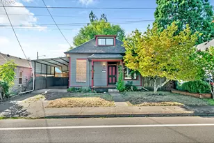 637 NE 17th St, Salem, OR 97301 - Photo 1