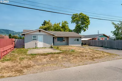 388 Tanbark Rd, Brookings, OR 97415 - Photo 1