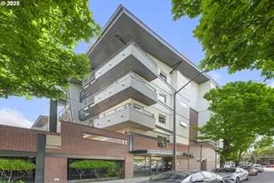 1718 NE 11th Ave, Portland, OR 97212 - Photo 1