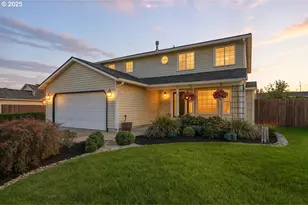 706 NW 23rd St, Battle Ground, WA 98604 - Photo 1