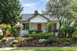6302 N Kerby Ave, Portland, OR 97217 - Photo 1