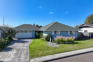 825 Midland Way, Brookings, OR 97415 - Photo 1