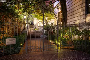 2141 NW Davis St, Portland, OR 97210 - Photo 1