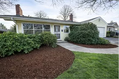 11942 NE Siskiyou St, Portland, OR 97220 - Photo 1