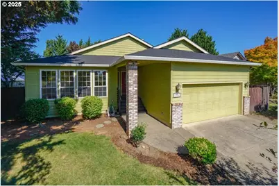 771 E Heritage Loop, La Center, WA 98629 - Photo 1