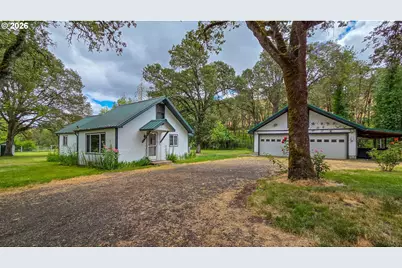 10473 North Umpqua Hwy, Roseburg, OR 97470 - Photo 1