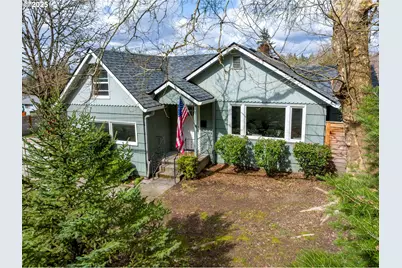 11054 SW 61st Ave, Portland, OR 97219 - Photo 1