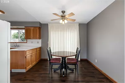 275 West St, Saint Helens, OR 97051 - Photo 5