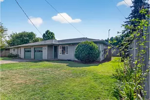 3316 G St, Hubbard, OR 97032 - Photo 1