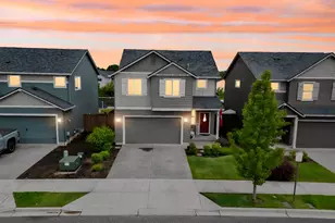 8714 N 3rd Way, Ridgefield, WA 98642 - Photo 1