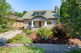 1015 SE Nehalem St, Portland, OR 97202 - Photo 1