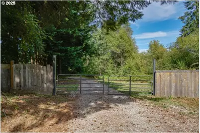 36301 NE 119th Ave, La Center, WA 98629 - Photo 1