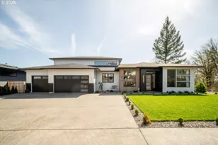 410 W U St, Washougal, WA 98671 - Photo 1
