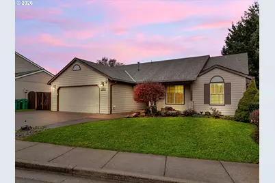 33955 Seven Oaks Dr, Scappoose, OR 97056 - Photo 1